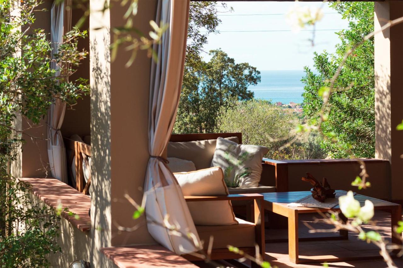 Sa Guardia De Ferricci Bed & Breakfast Solanas (Cagliari)